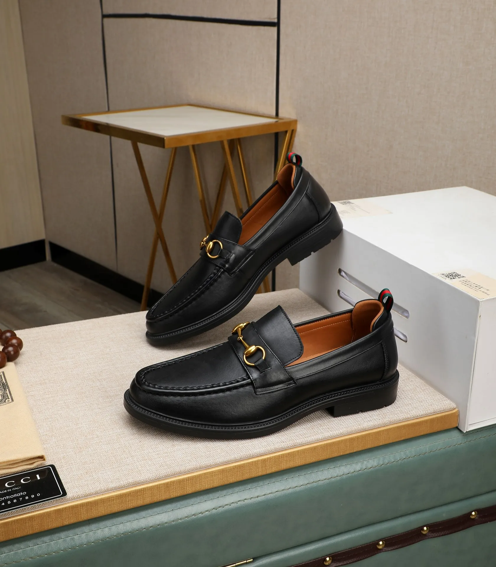 Men's men's shoes💰500📛📛Original (water-dyed cow lining) Gucci GUCCI official website formal shoes🌀 Italian🇮🇹imported cowhide➕top imported water-dyed cowhide lining💋Finely handmade original bottom, the real thing looks better when photographed in person Standard size 38-44